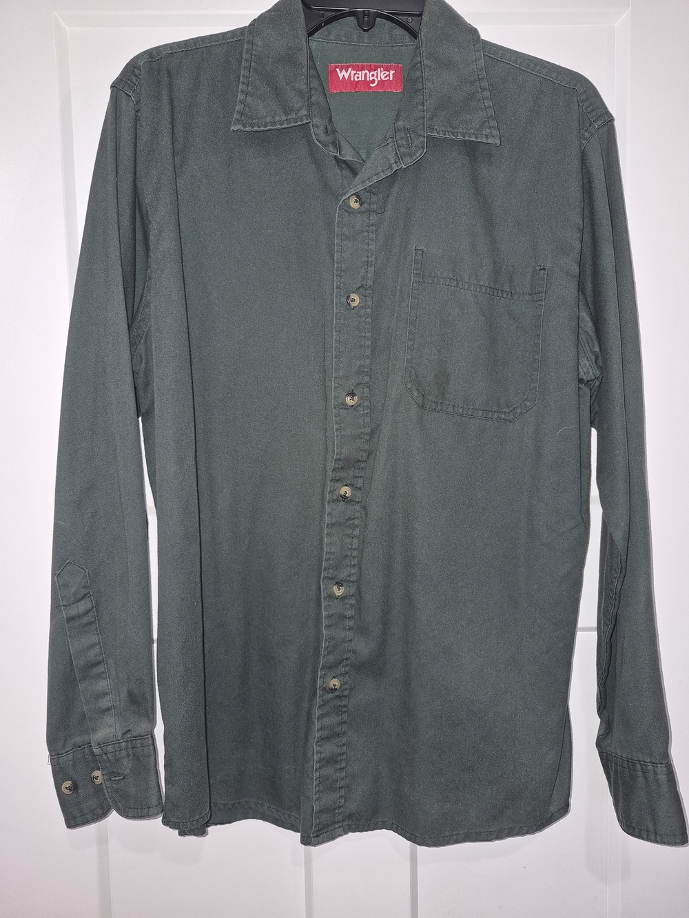 Wrangler Men's Green Long-Sleeve Button-Up Shirt
